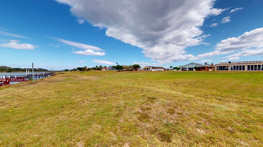 8 Bedroom Property for Sale in Colchester Eastern Cape